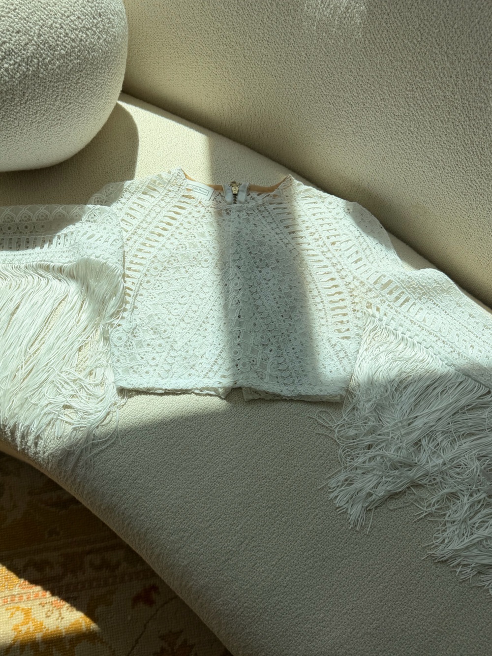 White Lace + Fringe-Sleeve Crop Top - The Dolls House Fashion Size XS WORN 1X - Picture 3 of 9
